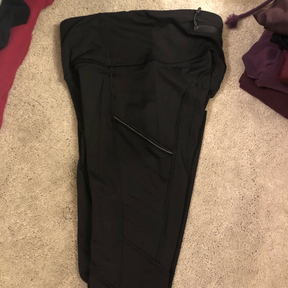 sz 2 lululemon leggings NWOT - Picture 3 of 3